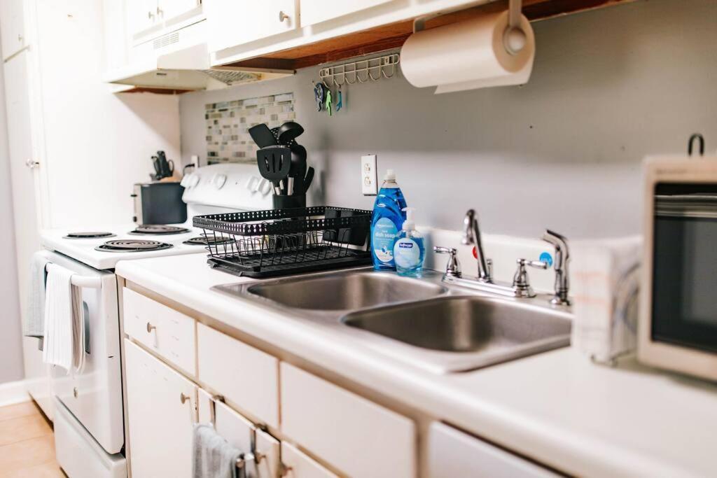 דירות Cozy 3-Bed Athens Getaway, Right Near Uga! מראה חיצוני תמונה