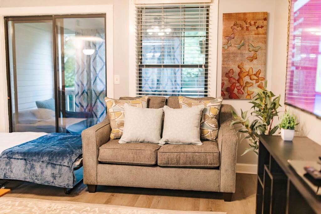 דירות Cozy 3-Bed Athens Getaway, Right Near Uga! מראה חיצוני תמונה